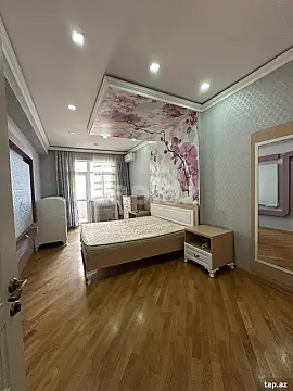 Kirayə verilir 2 otaqlı yeni tikili 110 m²