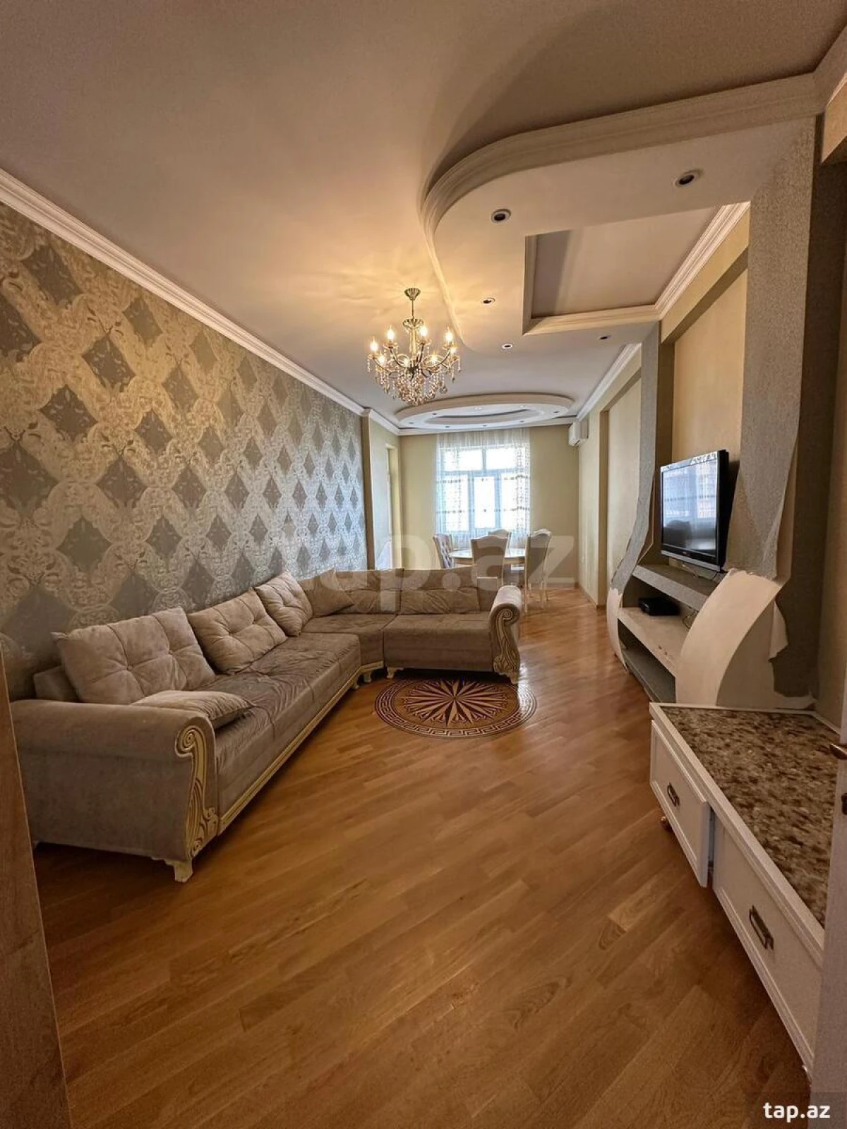 Kirayə verilir 2 otaqlı yeni tikili 110 m²
