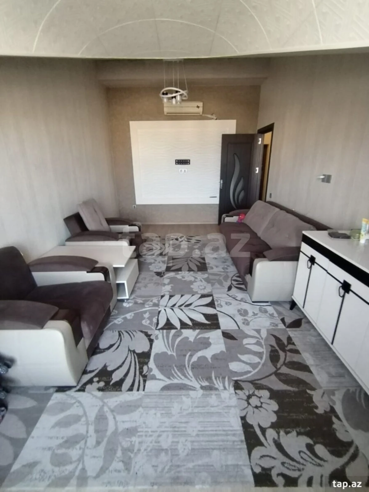 Kirayə verilir 2 otaqlı yeni tikili 65 m²