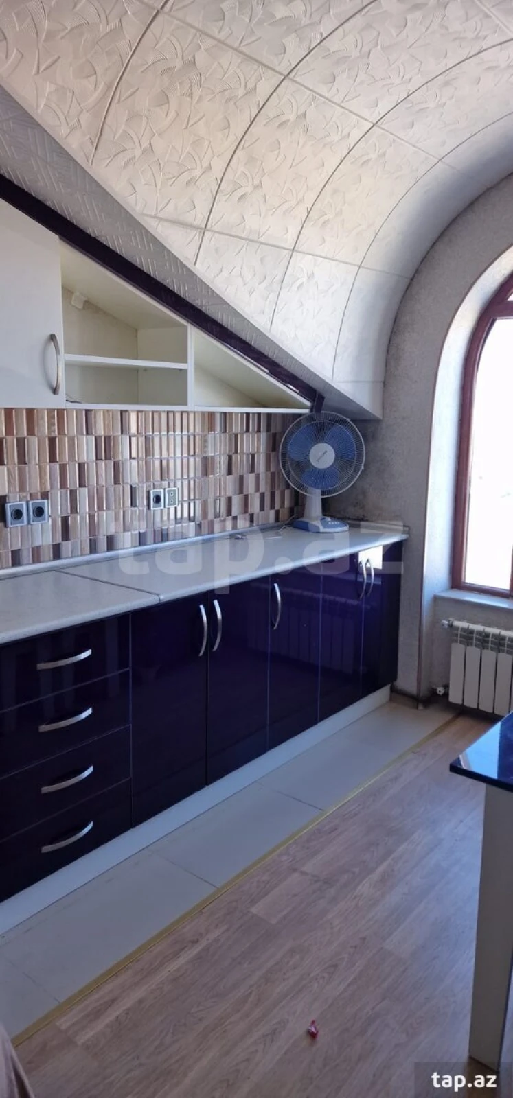 Kirayə verilir 2 otaqlı yeni tikili 65 m²