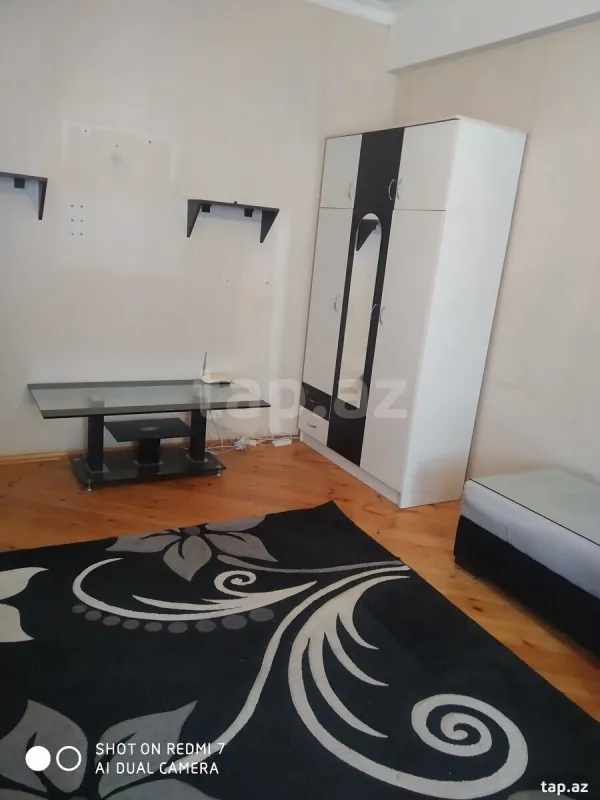 Kirayə verilir 2 otaqlı yeni tikili 40 m²