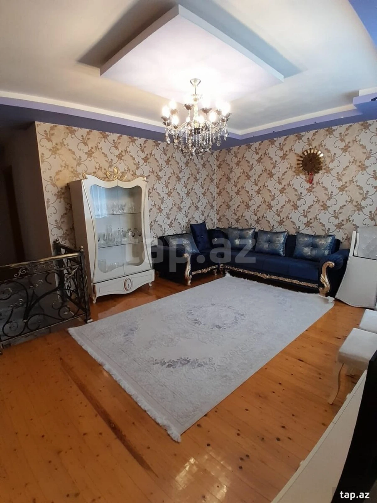 Satılır 7 otaqlı həyət evi