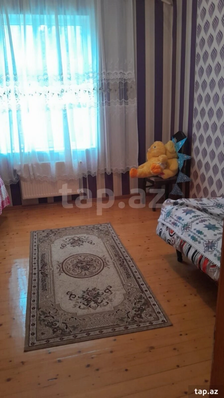 Satılır 7 otaqlı həyət evi