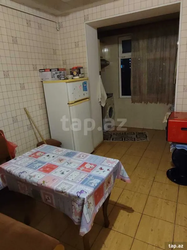 Kirayə verilir 2 otaqlı mənzil 65 m²