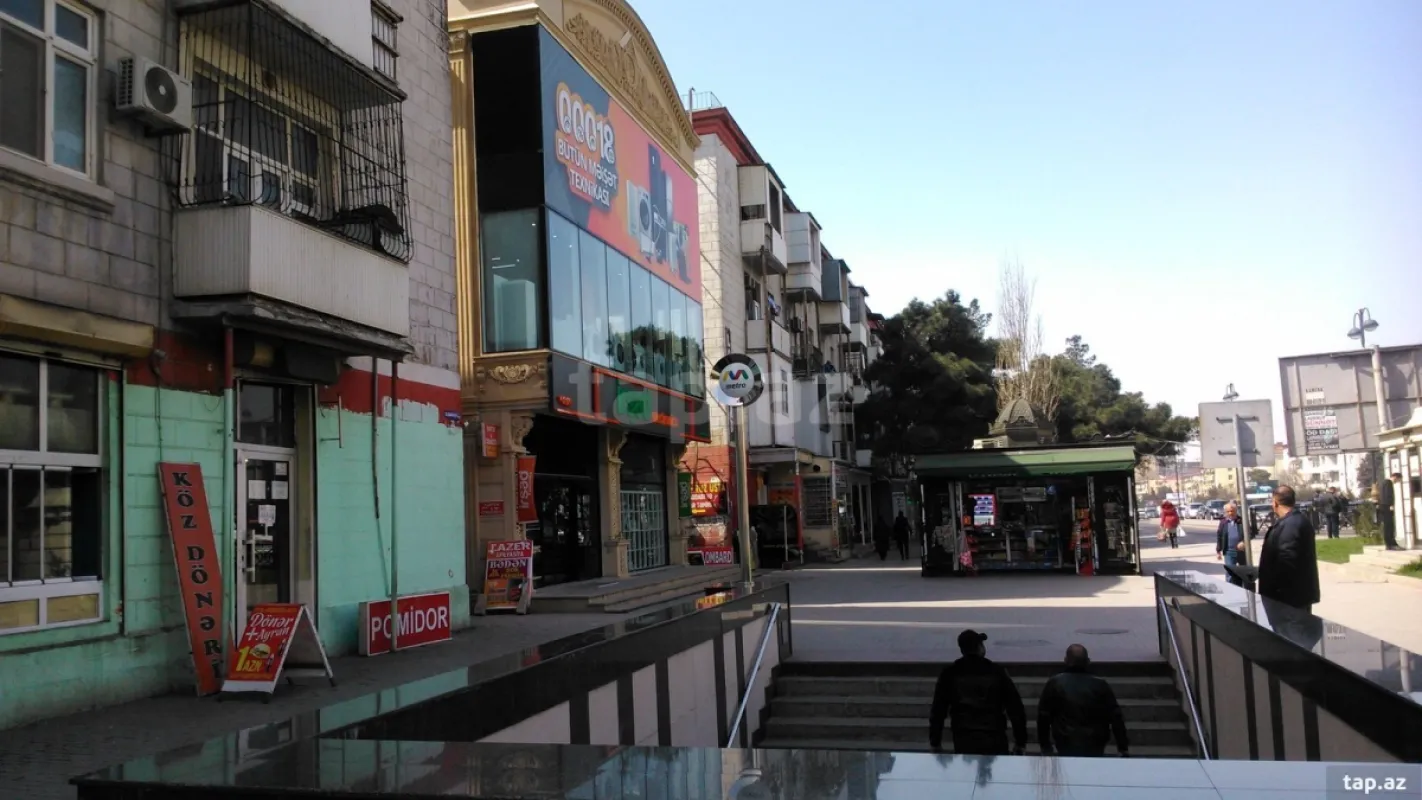 Kirayə verilir 2 otaqlı mənzil 65 m²