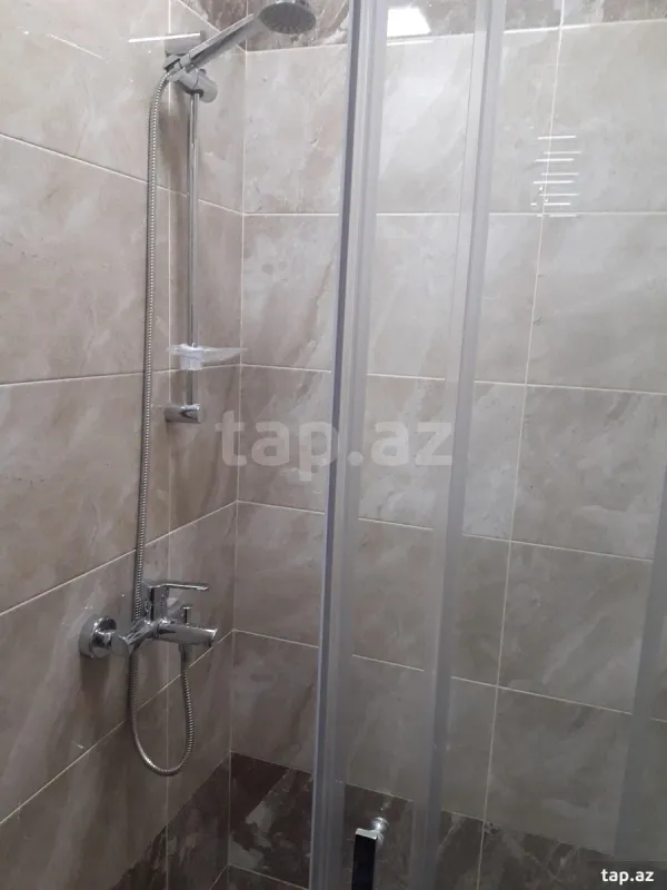 Kirayə verilir 2 otaqlı yeni tikili 47 m²