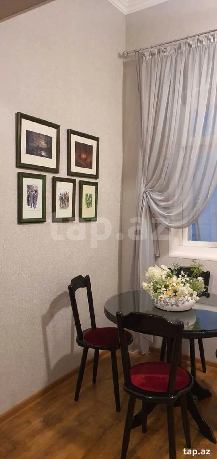 Kirayə verilir 2 otaqlı mənzil 45 m²