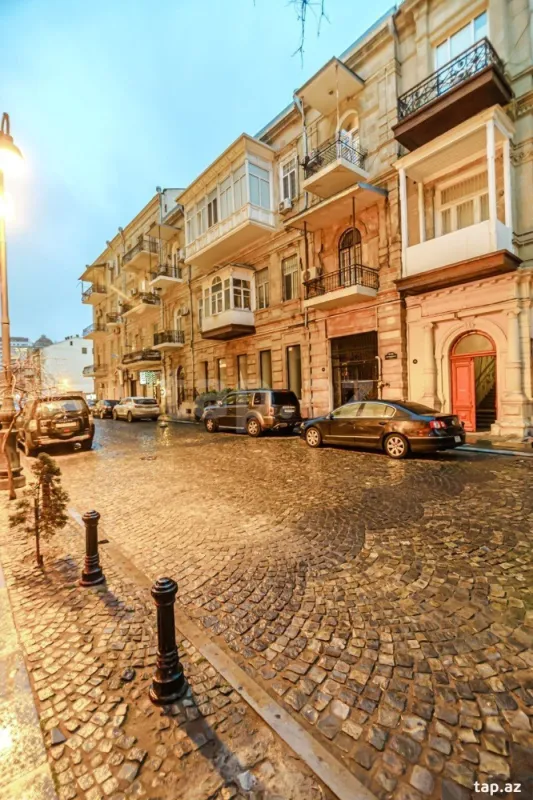 Kirayə verilir 2 otaqlı mənzil 45 m²