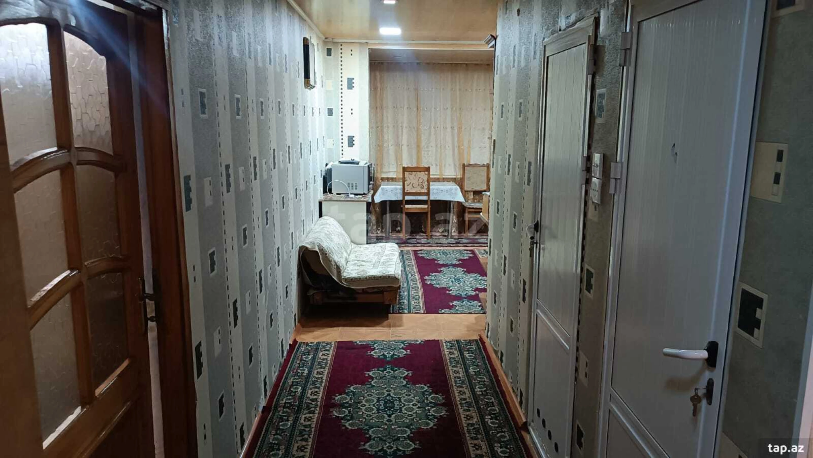 Satılır 4 otaqlı mənzil 110 m²