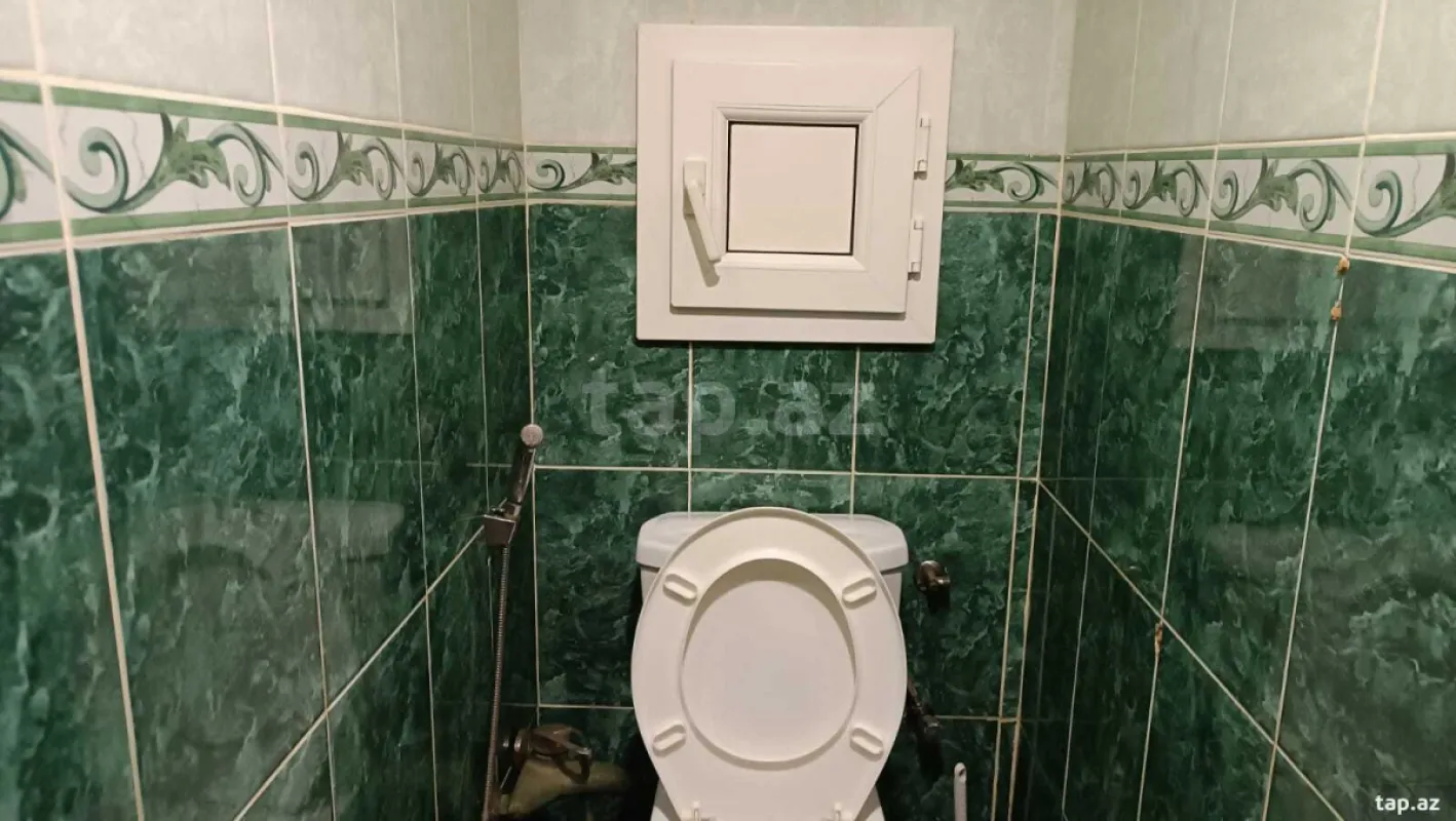 Satılır 4 otaqlı mənzil 110 m²