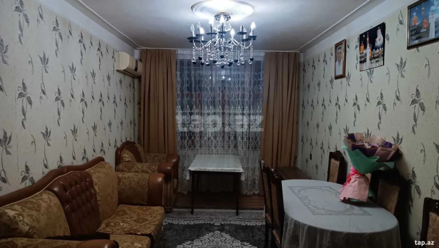 Satılır 4 otaqlı mənzil 110 m²