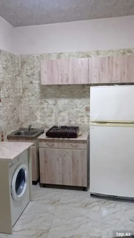 Kirayə verilir 2 otaqlı həyət evi 40 m²