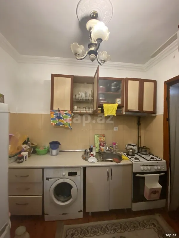 Satılır 3 otaqlı həyət evi