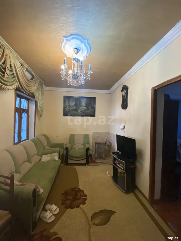 Satılır 3 otaqlı həyət evi