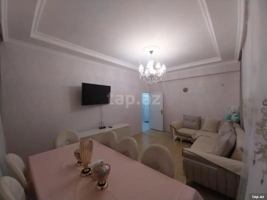 Kirayə verilir 3 otaqlı yeni tikili 110 m²