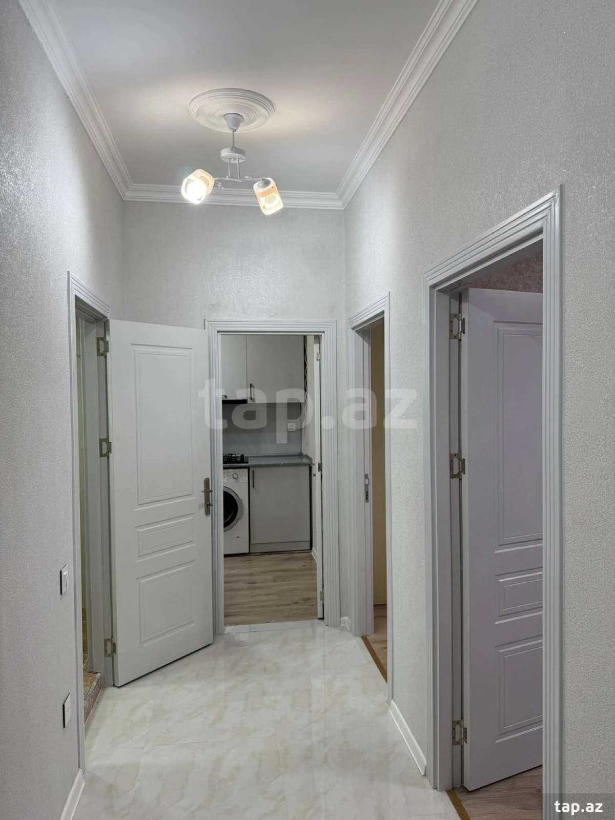 Kirayə verilir 2 otaqlı yeni tikili 76 m²