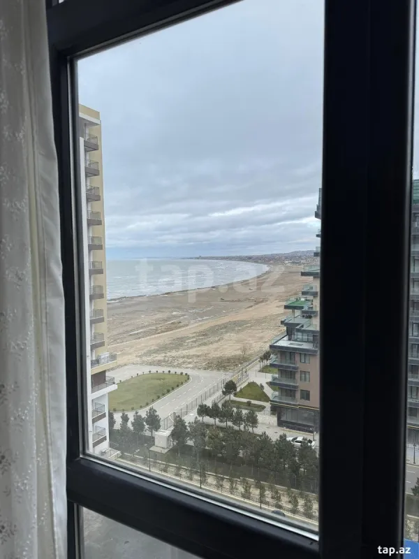 Kirayə verilir 2 otaqlı yeni tikili 76 m²