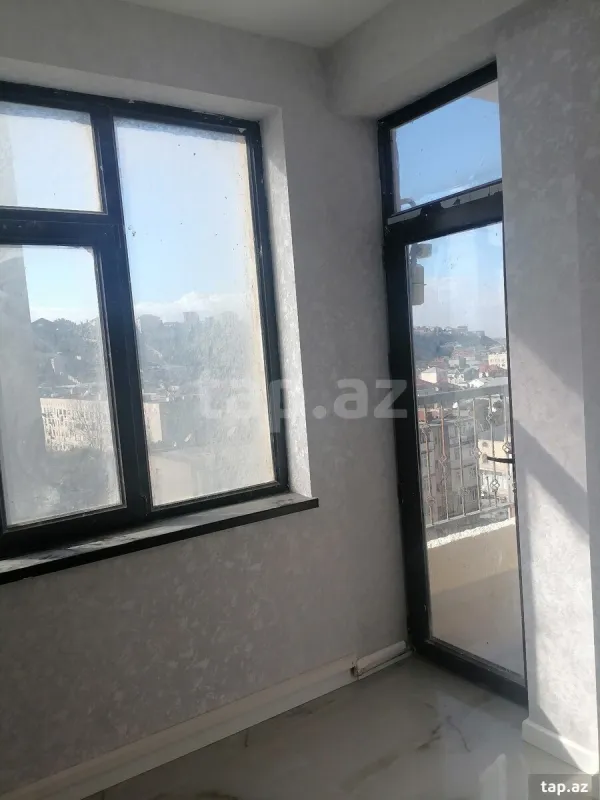 Satılır 2 otaqlı yeni tikili 70 m²
