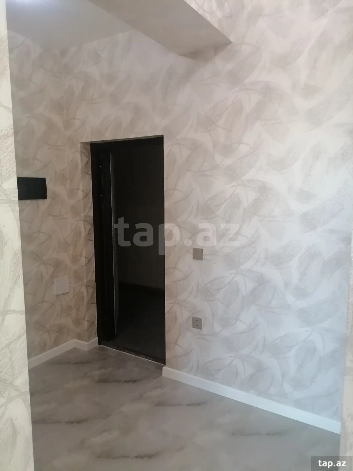 Satılır 2 otaqlı yeni tikili 70 m²