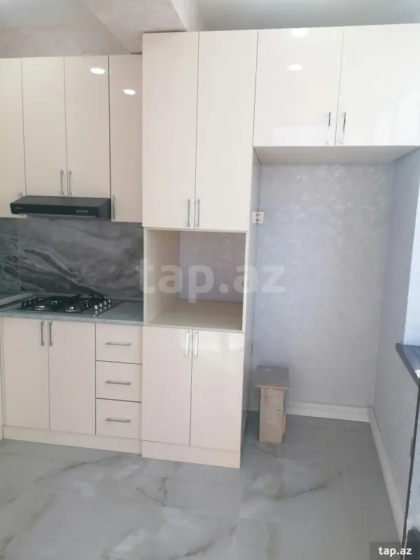 Satılır 2 otaqlı yeni tikili 70 m²