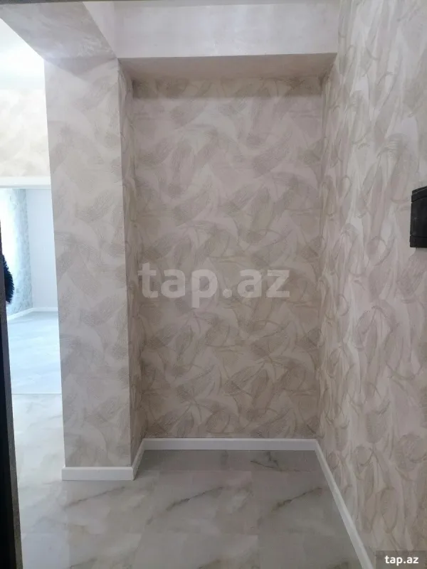 Satılır 2 otaqlı yeni tikili 70 m²