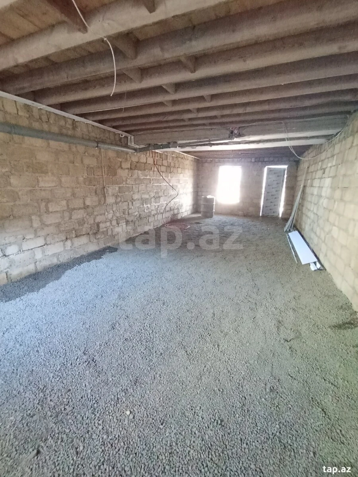 Satılır 2 otaqlı həyət evi