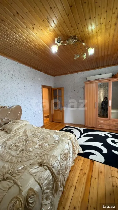 Satılır 3 otaqlı həyət evi