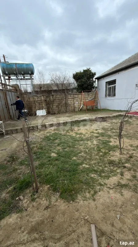 Satılır 3 otaqlı həyət evi