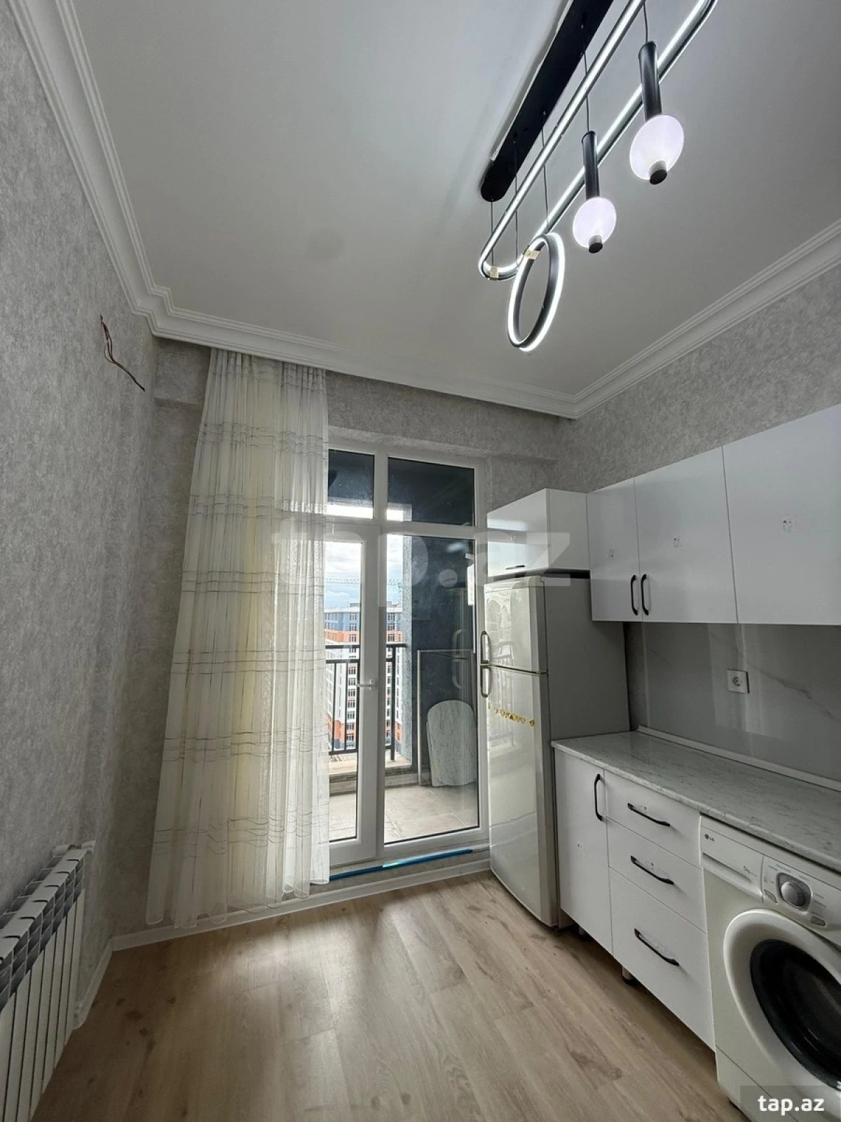 Kirayə verilir 2 otaqlı yeni tikili 78 m²