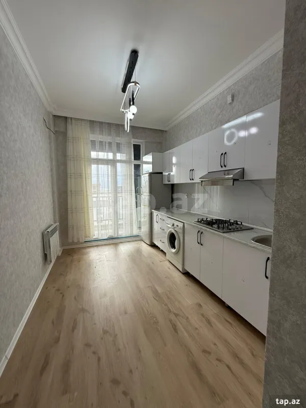 Kirayə verilir 2 otaqlı yeni tikili 78 m²