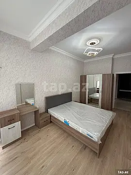 Kirayə verilir 2 otaqlı yeni tikili 78 m²