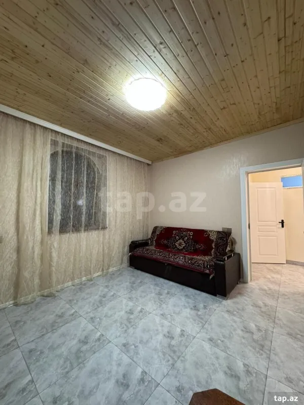 Kirayə verilir 2 otaqlı həyət evi
