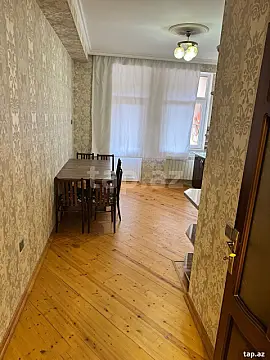 Kirayə verilir 3 otaqlı yeni tikili 120 m²