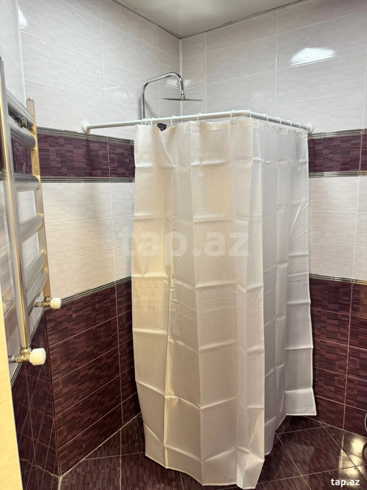 Kirayə verilir 3 otaqlı yeni tikili 120 m²