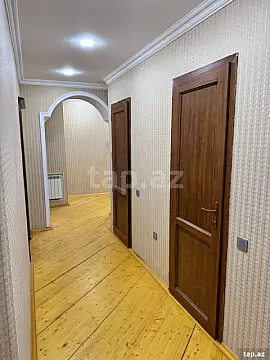 Kirayə verilir 3 otaqlı yeni tikili 120 m²