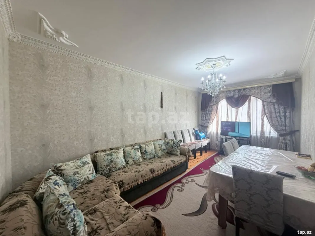 Satılır 3 otaqlı mənzil 76 m²