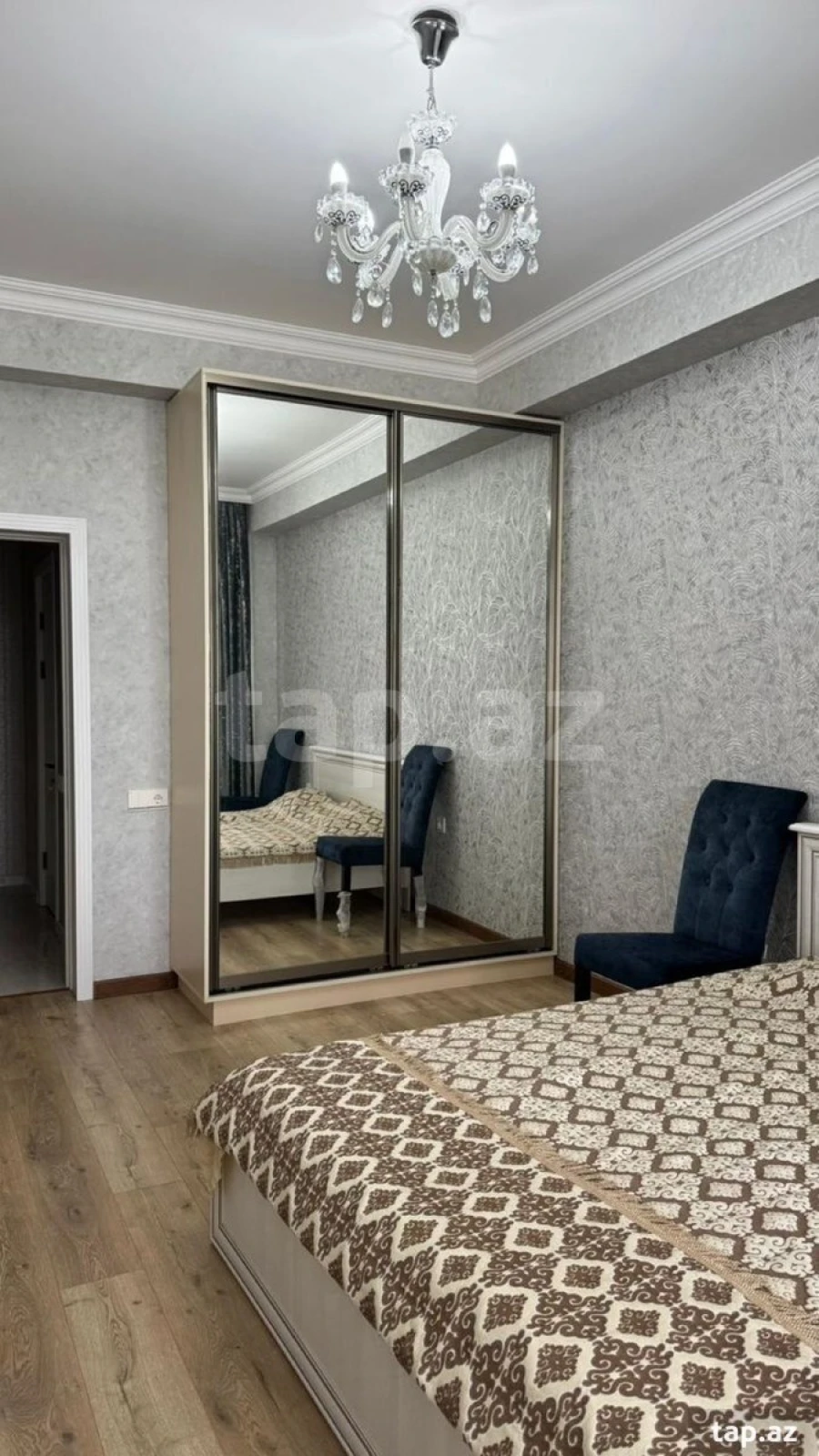 Kirayə verilir 2 otaqlı yeni tikili 70 m²