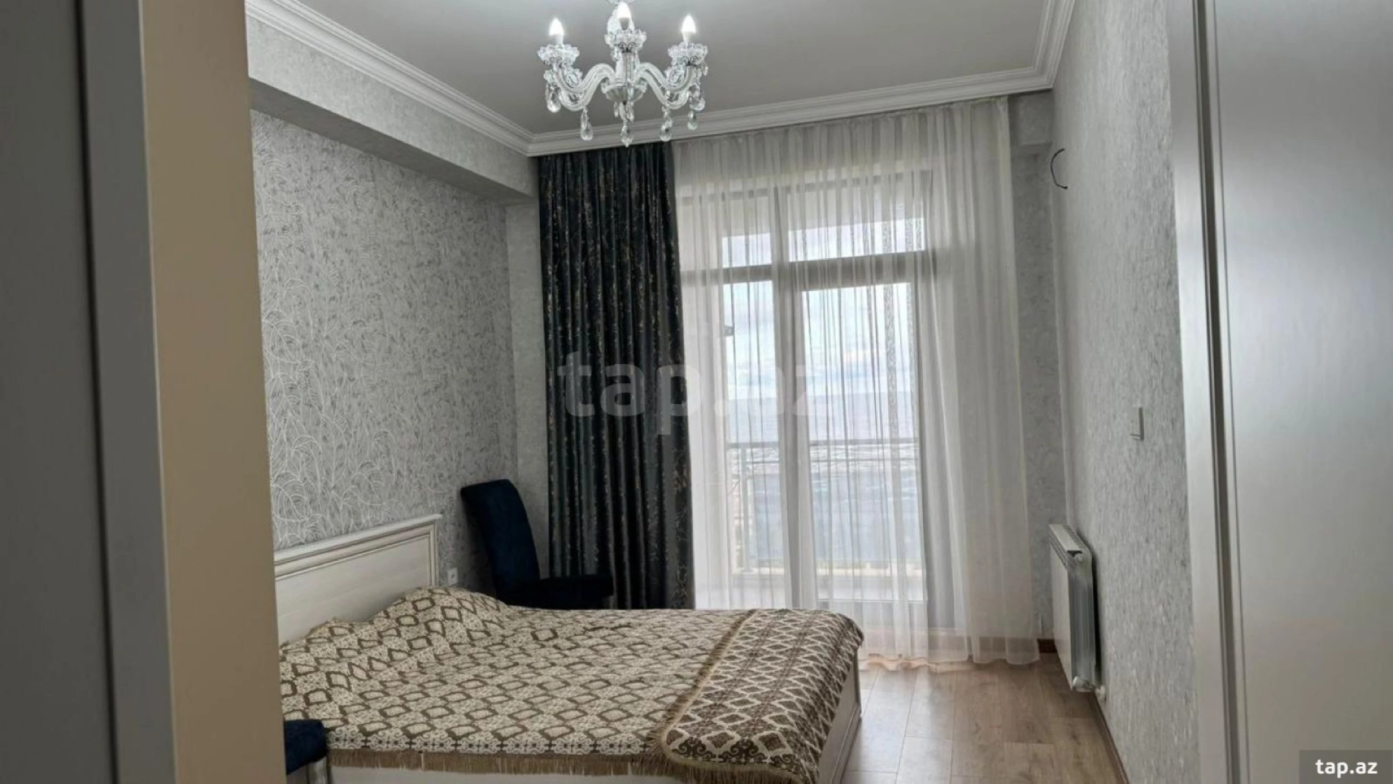 Kirayə verilir 2 otaqlı yeni tikili 70 m²