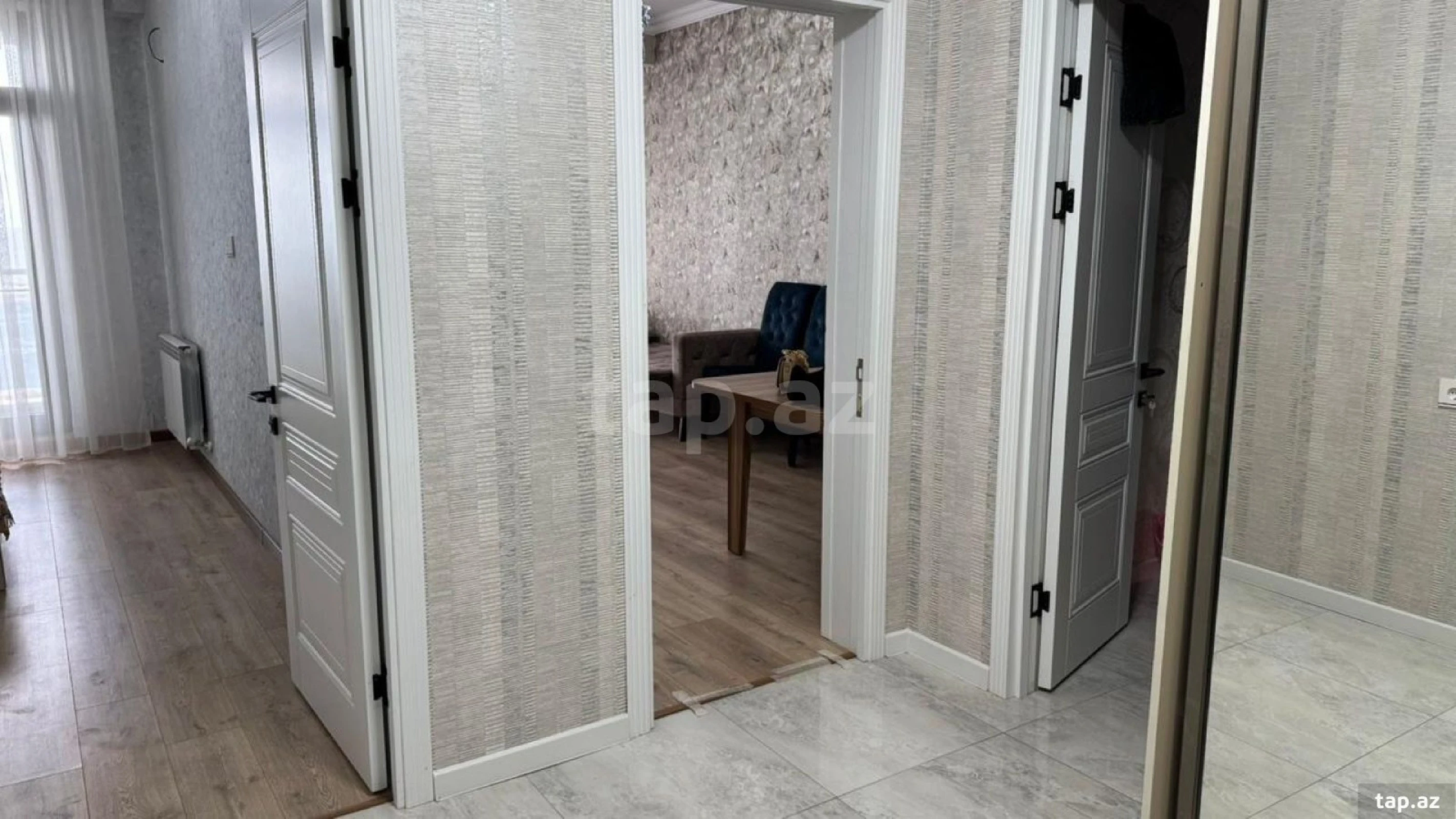 Kirayə verilir 2 otaqlı yeni tikili 70 m²