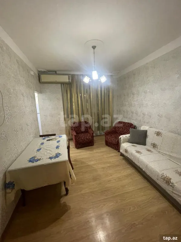 Kirayə verilir 2 otaqlı mənzil 50 m²