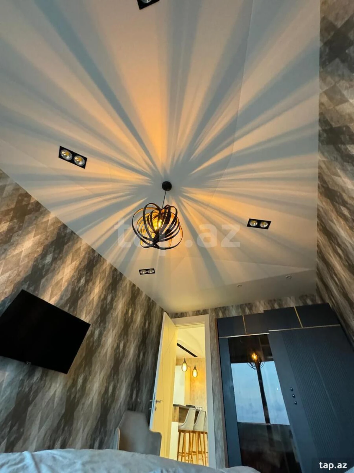 Kirayə verilir 2 otaqlı yeni tikili 60 m²