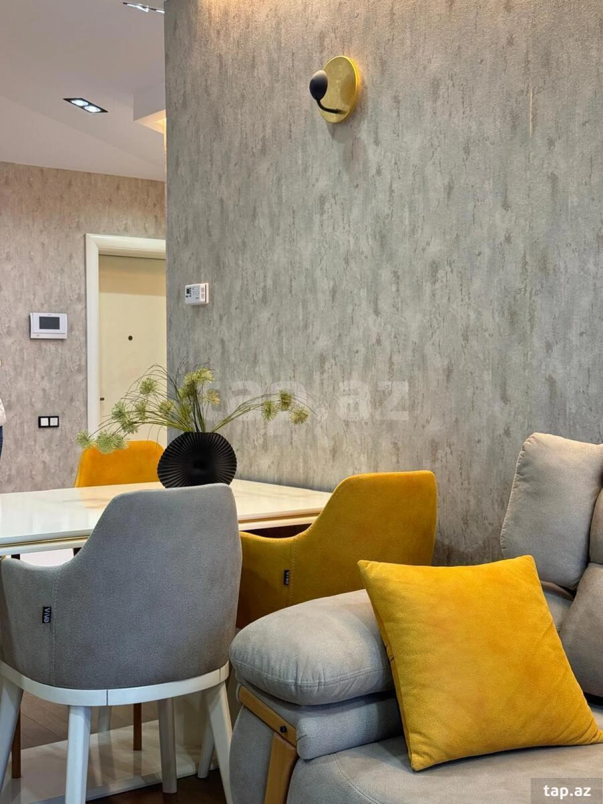 Kirayə verilir 2 otaqlı yeni tikili 60 m²