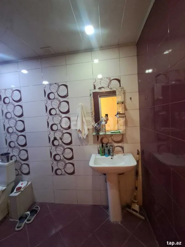 Satılır 2 otaqlı mənzil 60 m²