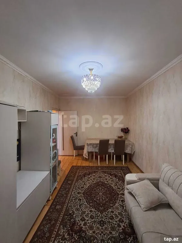 Satılır 2 otaqlı mənzil 60 m²