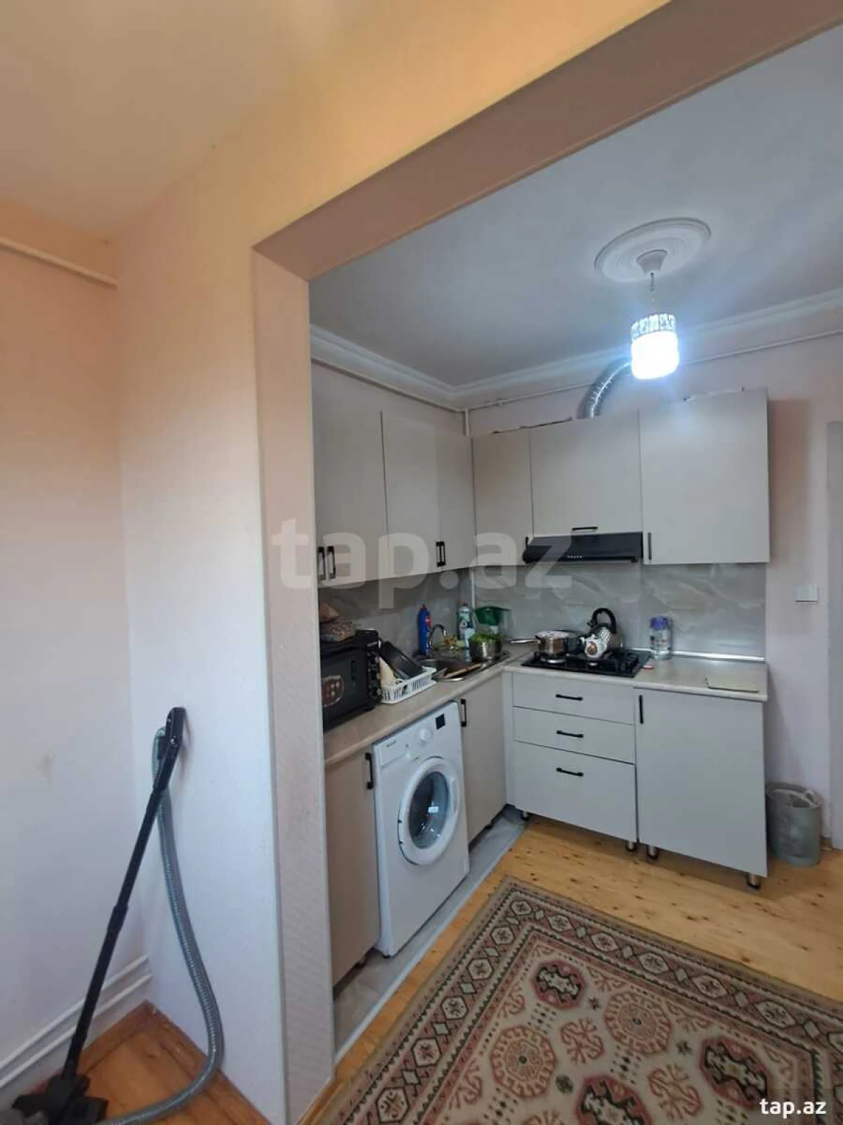 Satılır 2 otaqlı mənzil 60 m²