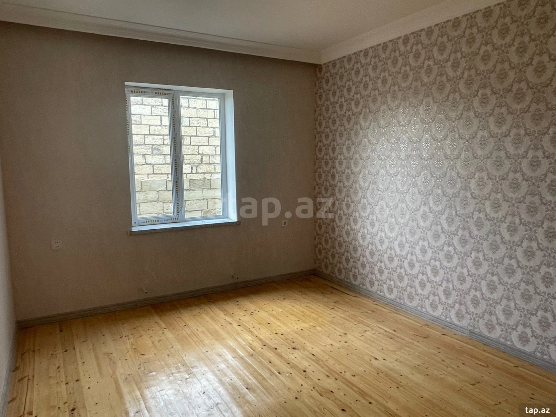 Satılır 4 otaqlı həyət evi