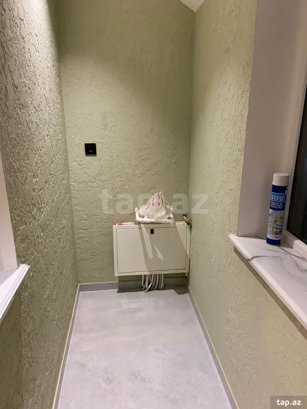 Satılır 2 otaqlı yeni tikili 76 m²