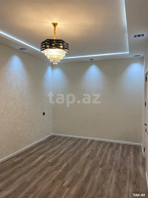 Satılır 2 otaqlı yeni tikili 76 m²