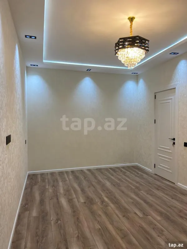 Satılır 2 otaqlı yeni tikili 76 m²
