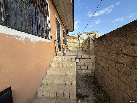 Satılır 4 otaqlı həyət evi — Bakı, Binəqədi 4 otaq
